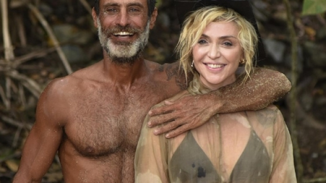 Paola Barale e Raz Degan, dedica romantica