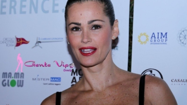Samantha De Grenet finge malore per evitare la nomination?