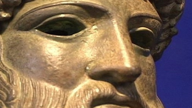 Volto di zeus, divinit&agrave; greca.