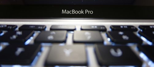 MacBook Pro 15-inch/ Photo via berrytokyo, Flickr