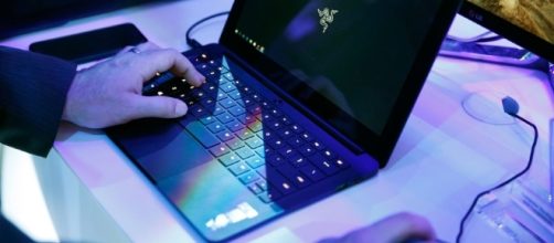 No electronics on some US-bound jets from Mideast, Africa - Middle ... - stripes.com