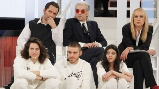 Amici 2017: ecco la strategia della squadra bianca per il serale