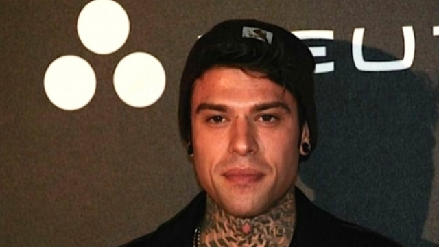 Fedez &egrave; attualmente in tour assieme a J Ax.