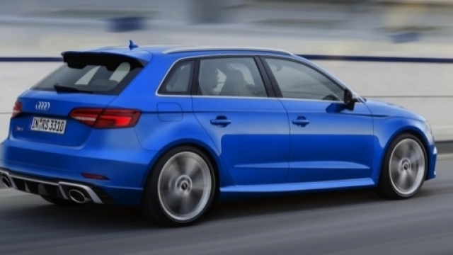 La nuova Audi RS 3 Sportback da 400 cavalli, che sar&agrave; venduta in Italia a partire da settembre 2017