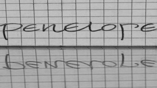 Les enqu&ecirc;teurs vont peut-&ecirc;tre comparer les signatures de Penelope Fillon selon les &eacute;poques