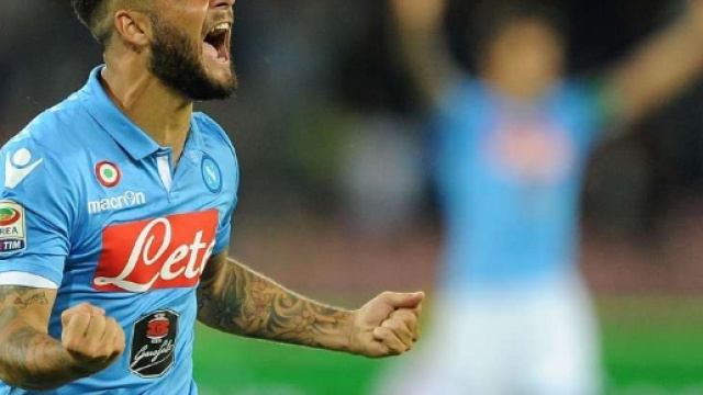 Lorenzo Insigne deciso a rimanere a Napoli, dipender&agrave; tutto da De Laurentiis.