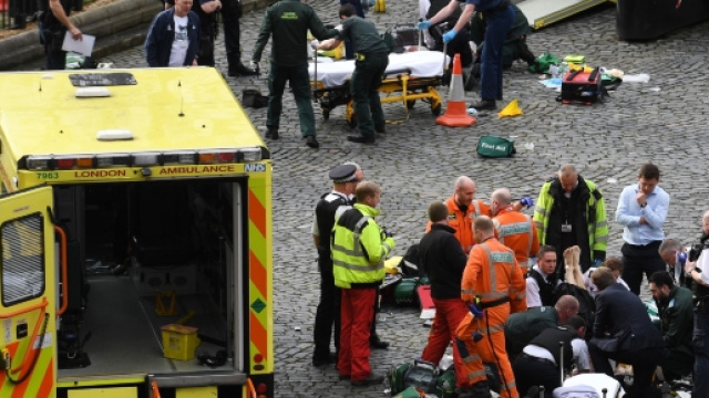 Nell'attentato al Parlamento di Londra ieri c'era anche un olimpionico italiano che &egrave; stato testimone oculare. Foto: Time.