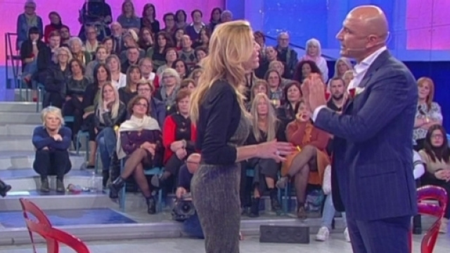 Anna Tedesco discute con Nino in puntata