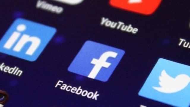 Facebook i commenti diventano fumetti, ecco i bubble (http://hi-tech.leonardo.it)