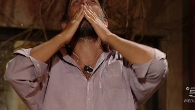 Isola dei Famosi Massimo Ceccherini contro la produzione?