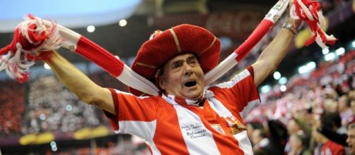 Athletic Club - Sporting de Gij&oacute;n: Las ataduras, en la puerta - losotros18.com