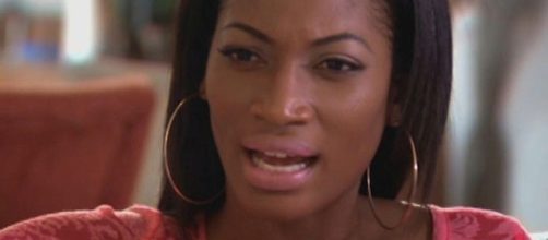 erica dixon - straightfromthea.com