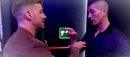 Rafa Mora contra Jos&eacute; Labrador.