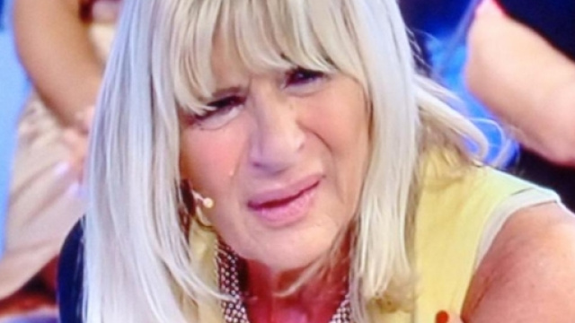 Uomini e Donne Over: Gemma piange disperata per George, i commenti ... - meltybuzz.it