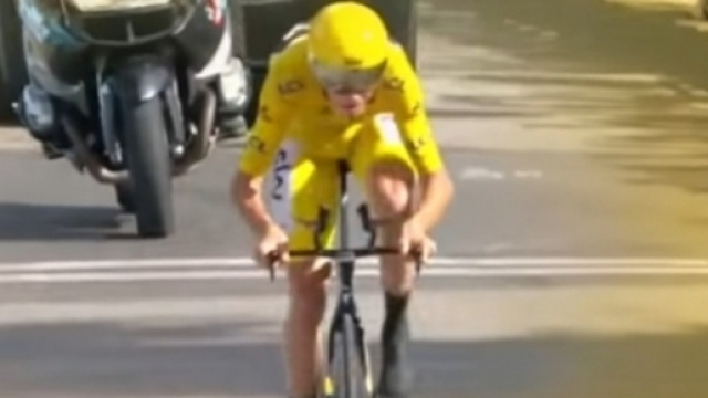 Chris Froome in maglia gialla al Tour de France