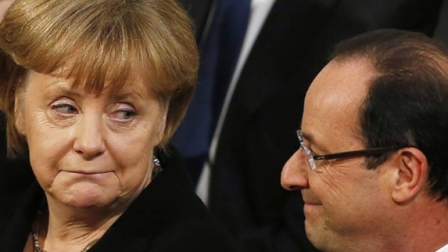 Hollande et Merkel font part de leur "pr&eacute;occupation" - europe1.fr