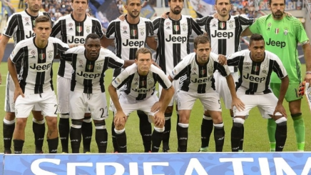 Juventus, Allegri: ''Torniamo con i piedi per terra''. Buffon: "La ... - repubblica.it