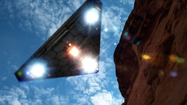 Triangle UFO caught on video over Dulce, New Mexico &raquo; The Event ... - theeventchronicle.com