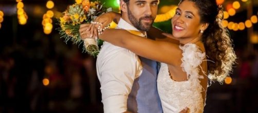 Rafael Sard&atilde;o e Karen Motta no casamento. Foto: Hernani Barroca/Divulga&ccedil;&atilde;o