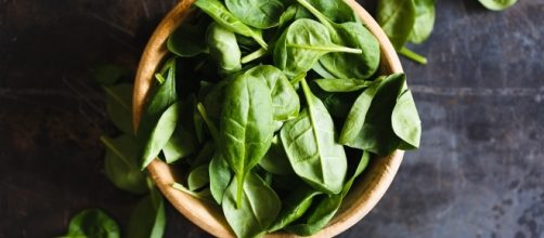 Spinach leaves/Photo via Pixabay, public domain