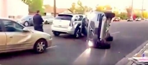 Thе саrѕ аftеr соllіѕіоn via Youtube, Global Gathering channel https://www.youtube.com/watch?v=XIfhOHnBtVk