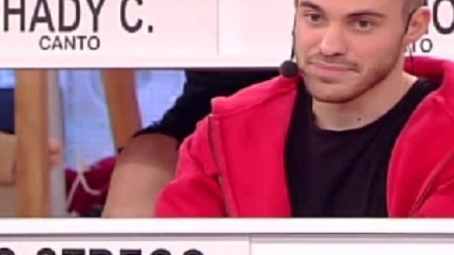 Anticipazioni Amici 16: eliminato un cantante della squadra bianca