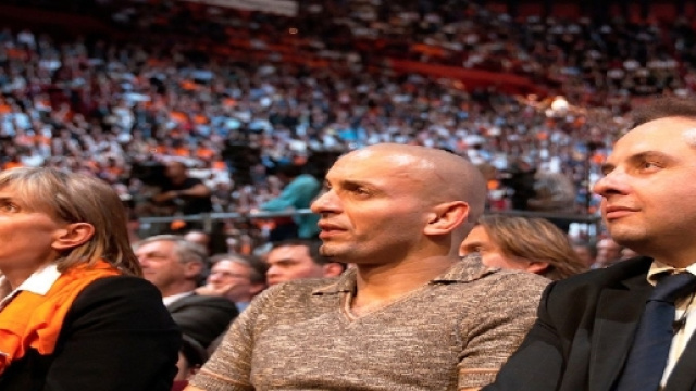 Le 18 avril 2007, Jean-Christophe Lagarde &agrave; un meeting de Fran&ccedil;ois Bayrou &agrave; Bercy