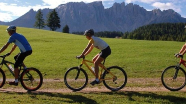 Nuova legge salva-ciclisti: ecco di cosa si tratta