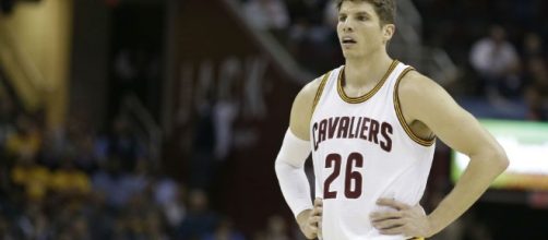 Cavs News: Kyle Korver's Latest Injury Could Spell Doom For ... - inquisitr.com
