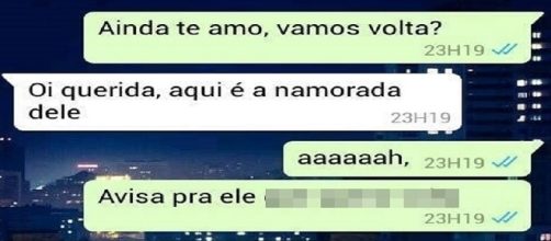 Essa garota queria voltar para seu ex e falou isso pelo WhatsApp