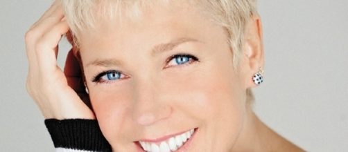 Xuxa d&aacute; resposta franca a internauta que a chamou de velha