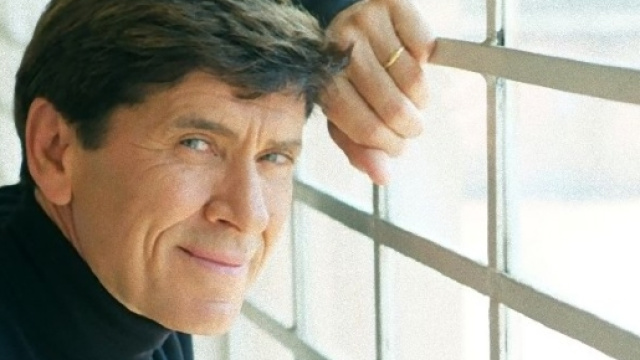 Gianni Morandi dimostra nuovamente la sua generosit&agrave;