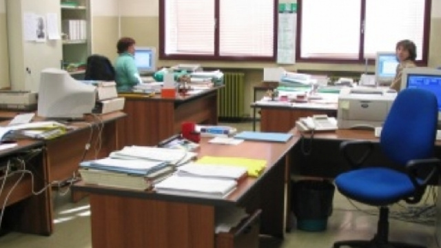 Personale ATA: graduatorie, requisiti, come fare domanda ... - istitutomasterform.it