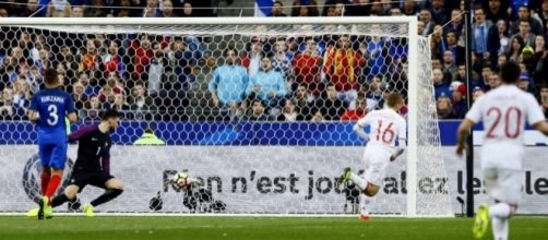 Gol de Gerard Deulodeu otorgado por el VAR