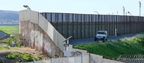 Trump is reportedly asking for $1 billion to fund the first 62 ... - usanewstrends.com