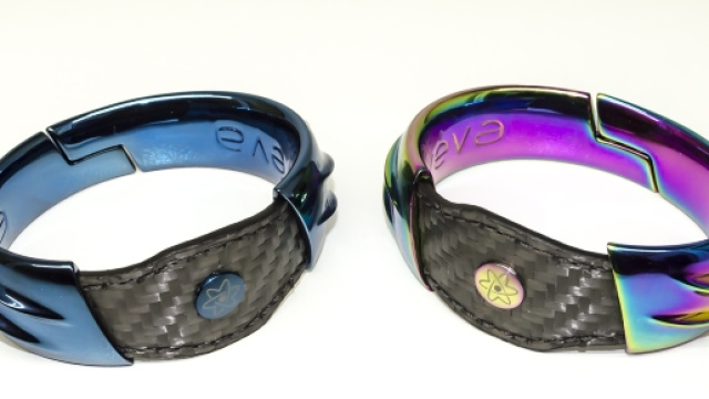 I due modelli unisex della linea Makuti di Av&eacute;va