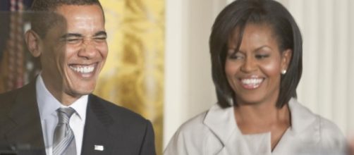 Barack and Michelle Obama double-book deal reported to be worth ... - hindustantimes.com