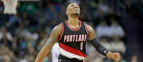 Damian Lillard and the Trail Blazers topped the Thunder 114-109 on Thursday night. [Image via Blasting News image library/inquisitr.com]
