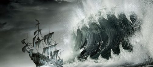 Pirates of the Caribbean 5 - Dead Men Tell No Tales Fan Trailer ... - youtube.com