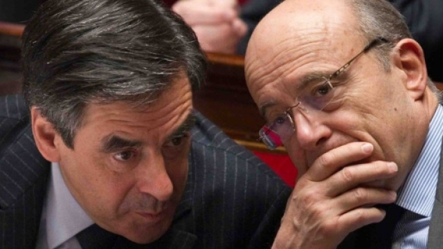 Messe basse entre les deux politiques, c'est bien termin&eacute;- humanite.fr