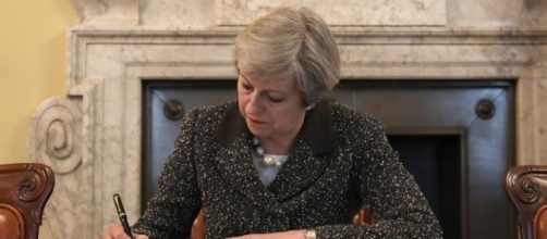 Brexit Day LIVE: Article 50 officially triggered as ambassador Tim ... - mirror.co.uk