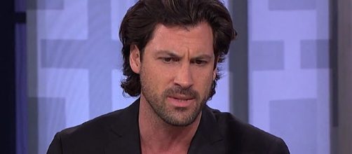 Maks chmerkovskiy hope solo dating who - cu.cc