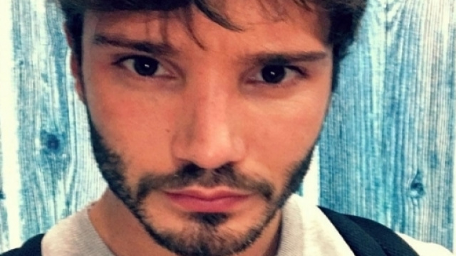 Gossip: Stefano De Martino 'in crisi'? Tutta colpa di Belen Rodriguez.