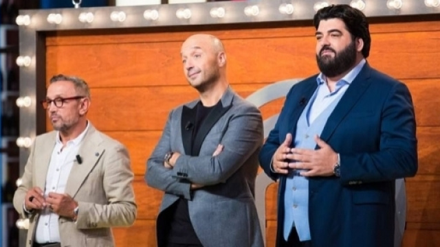 Barbieri, Bastianich e Cannavacciuolo, i 3 giudici di Celebrity Masterchef.