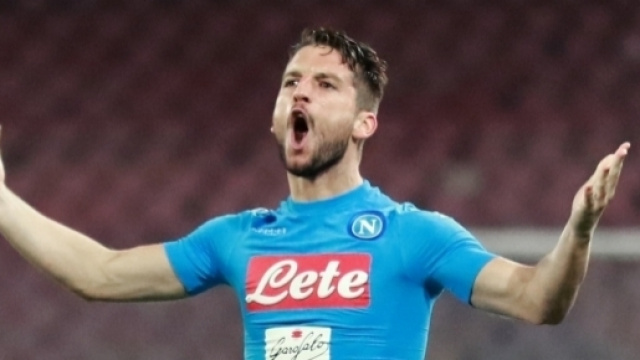 Juventus-Naples: Mertens va &laquo; gifler &raquo; Higuain - bfmtv.com