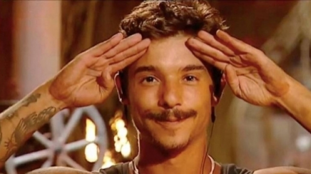 L'Isola dei Famosi: Moreno rischia la squalifica