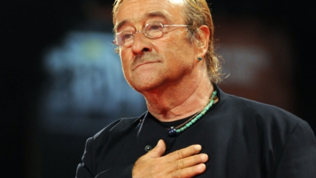 Lucio Dalla: il ricordo a Bologna, al cinema e in tv | TV Sorrisi ... - sorrisi.com