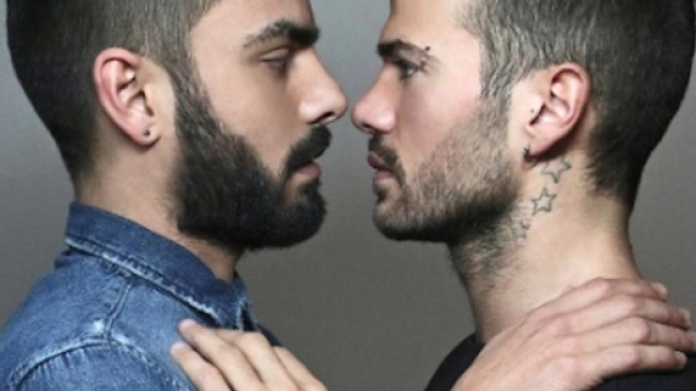 Uomini e Donne gay: quando il troppo storpia - VanityFair.it - vanityfair.it