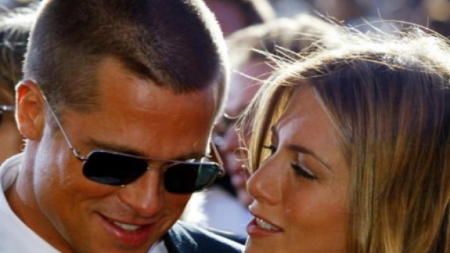 Brad Pitt et Jennifer Aniston se textent | V&eacute;ronique Lauzon ... - lapresse.ca