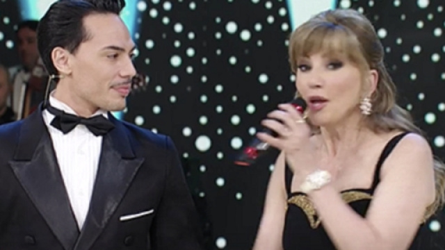 Milly Carlucci si &egrave; esibita come ballerina per una notte.